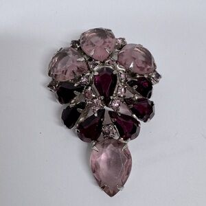 Vintage purple rhinestone brooch